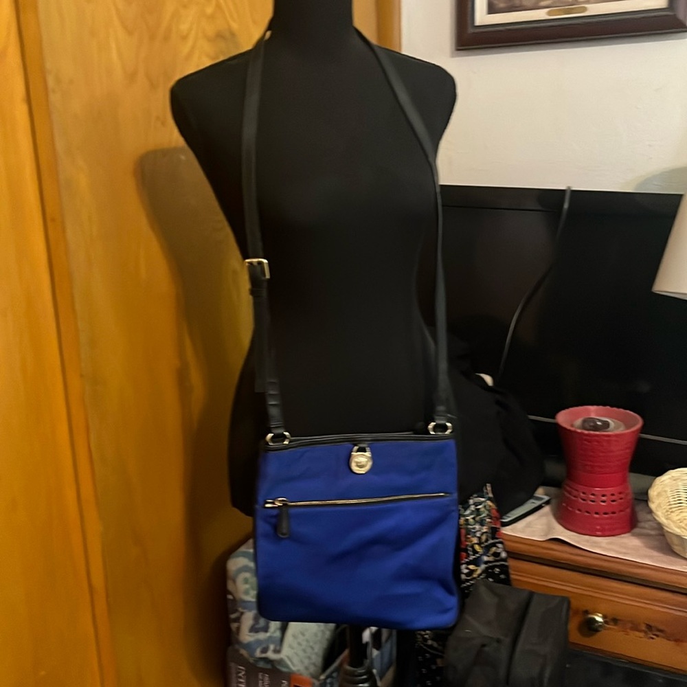 🎉SALE🎉$20 or 2 for $30🎉 🩵Michael Kors🩵💙 purse💙🩵